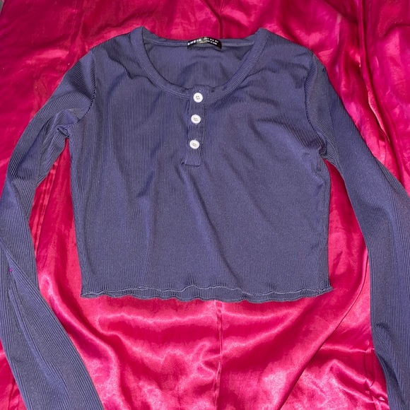 SHEIN Tops - Blue Long Sleeve Crop Top 💙